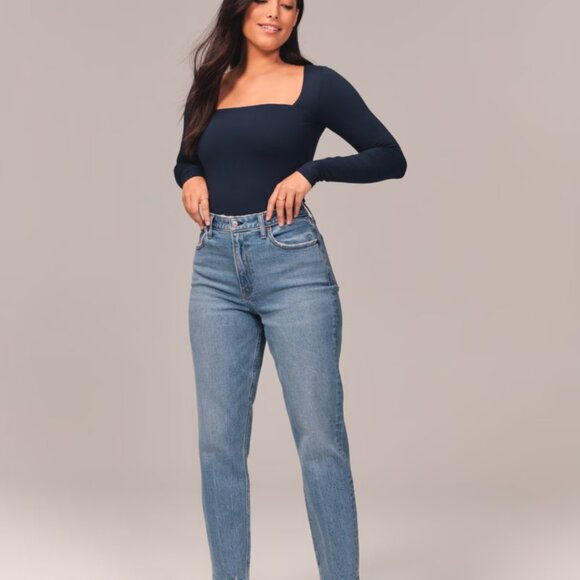 Ambercrombie and Fitch Mom high rise curve Love highrise jeans size 0 - Picture 12 of 15